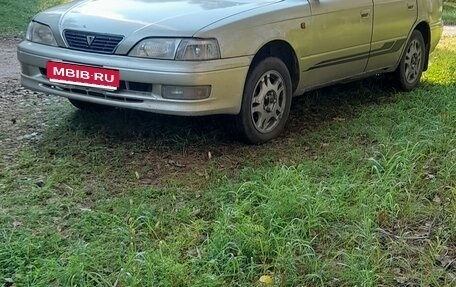 Toyota Vista, 1995 год, 280 000 рублей, 1 фотография