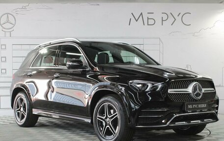 Mercedes-Benz GLE, 2024 год, 16 065 000 рублей, 3 фотография