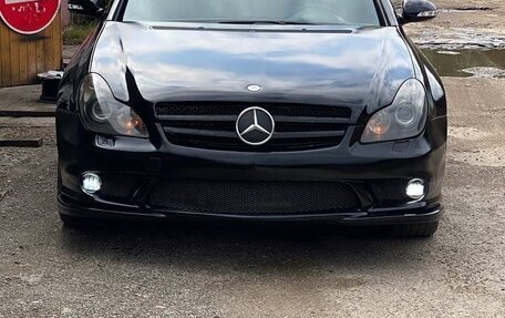 Mercedes-Benz CLS, 2005 год, 900 000 рублей, 13 фотография