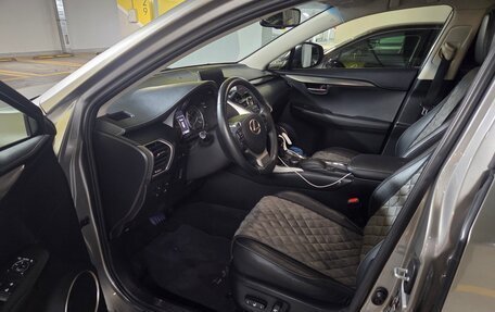 Lexus NX I, 2015 год, 2 900 000 рублей, 9 фотография