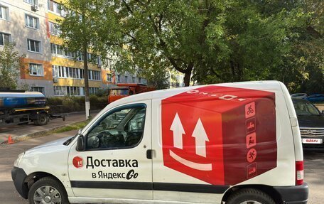 Peugeot Partner II рестайлинг 2, 2008 год, 260 000 рублей, 3 фотография