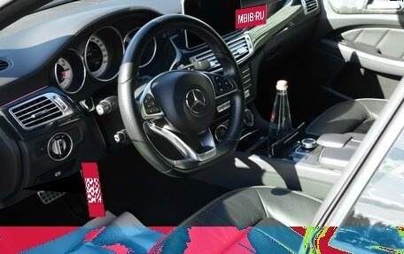 Mercedes-Benz CLS, 2016 год, 2 999 999 рублей, 8 фотография