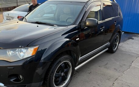 Mitsubishi Outlander III рестайлинг 3, 2007 год, 630 000 рублей, 13 фотография
