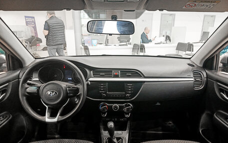 KIA Rio IV, 2018 год, 981 000 рублей, 17 фотография