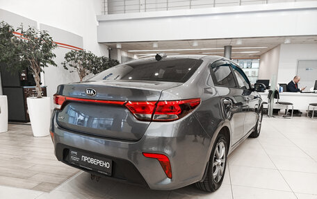 KIA Rio IV, 2018 год, 981 000 рублей, 6 фотография