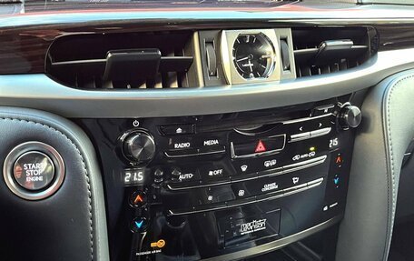 Lexus LX III, 2019 год, 8 670 000 рублей, 24 фотография