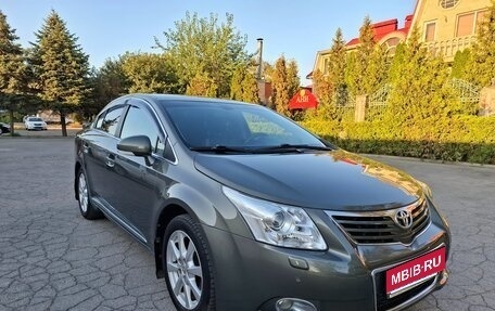 Toyota Avensis III рестайлинг, 2011 год, 1 240 000 рублей, 1 фотография