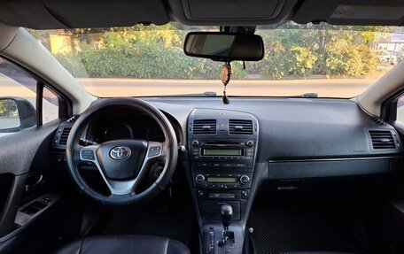 Toyota Avensis III рестайлинг, 2011 год, 1 240 000 рублей, 9 фотография