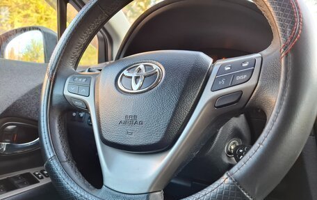 Toyota Avensis III рестайлинг, 2011 год, 1 240 000 рублей, 11 фотография