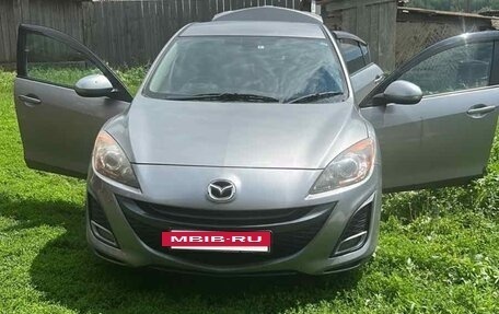 Mazda Axela, 2010 год, 950 000 рублей, 2 фотография