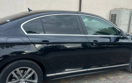 Volkswagen Passat B8 рестайлинг, 2018 год, 2 400 000 рублей, 7 фотография