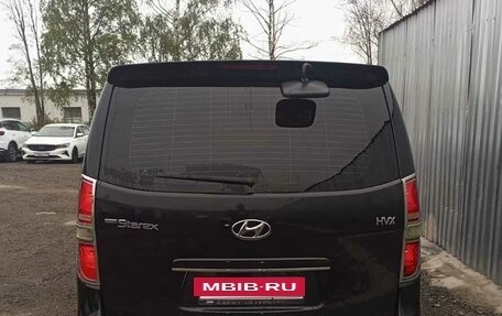 Hyundai Grand Starex Grand Starex I рестайлинг 2, 2012 год, 1 800 000 рублей, 4 фотография