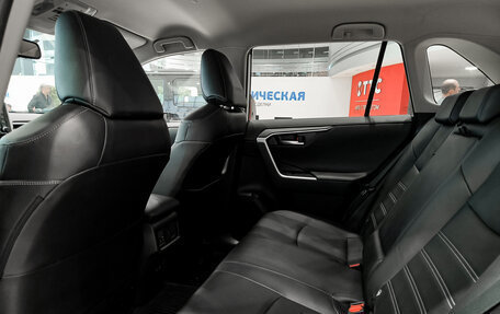 Toyota RAV4, 2020 год, 2 947 000 рублей, 15 фотография