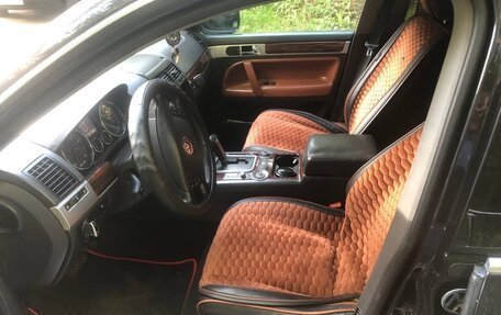 Volkswagen Touareg III, 2005 год, 650 000 рублей, 5 фотография