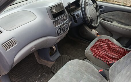 Toyota Raum I, 1998 год, 210 000 рублей, 3 фотография