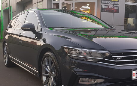 Volkswagen Passat B8 рестайлинг, 2021 год, 3 200 000 рублей, 5 фотография