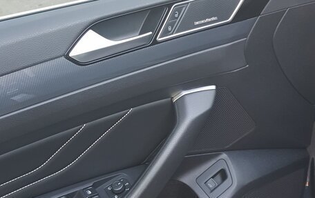 Volkswagen Passat B8 рестайлинг, 2021 год, 3 200 000 рублей, 12 фотография