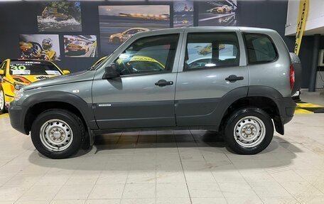 Chevrolet Niva I рестайлинг, 2018 год, 680 000 рублей, 8 фотография