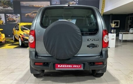Chevrolet Niva I рестайлинг, 2018 год, 680 000 рублей, 6 фотография