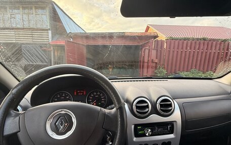 Renault Sandero I, 2013 год, 880 000 рублей, 8 фотография