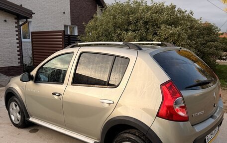 Renault Sandero I, 2013 год, 880 000 рублей, 3 фотография