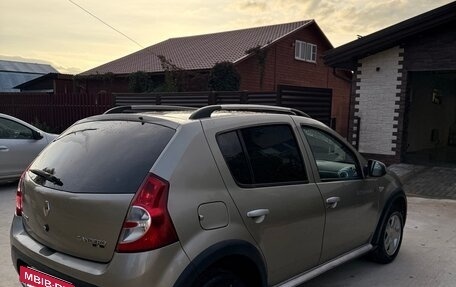 Renault Sandero I, 2013 год, 880 000 рублей, 4 фотография