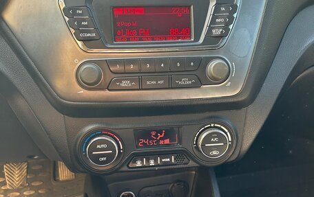 KIA Rio III рестайлинг, 2012 год, 700 000 рублей, 8 фотография