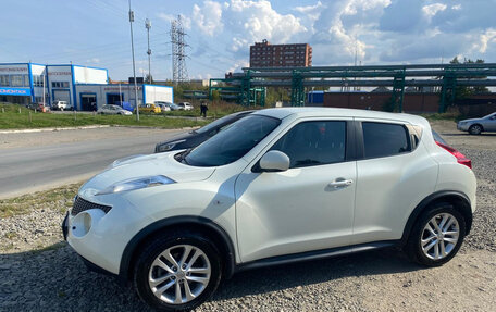 Nissan Juke II, 2011 год, 1 099 000 рублей, 5 фотография