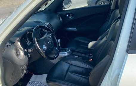 Nissan Juke II, 2011 год, 1 099 000 рублей, 29 фотография