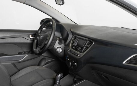 Hyundai Solaris II рестайлинг, 2017 год, 1 154 400 рублей, 4 фотография