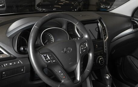 Hyundai Santa Fe III рестайлинг, 2016 год, 2 436 700 рублей, 3 фотография