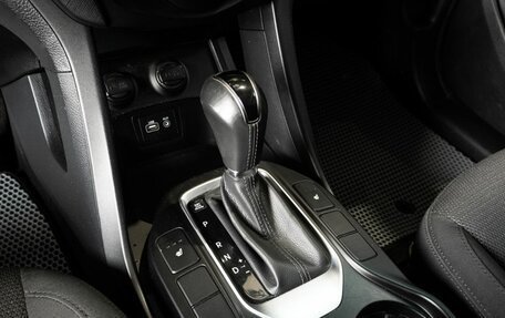Hyundai Santa Fe III рестайлинг, 2016 год, 2 436 700 рублей, 5 фотография
