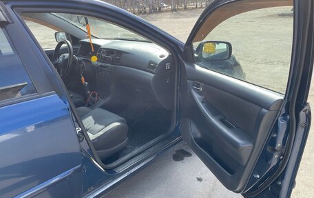 Toyota Corolla, 2005 год, 500 000 рублей, 13 фотография
