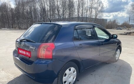 Toyota Corolla, 2005 год, 500 000 рублей, 4 фотография