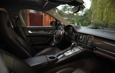 Porsche Panamera II рестайлинг, 2013 год, 4 250 000 рублей, 29 фотография