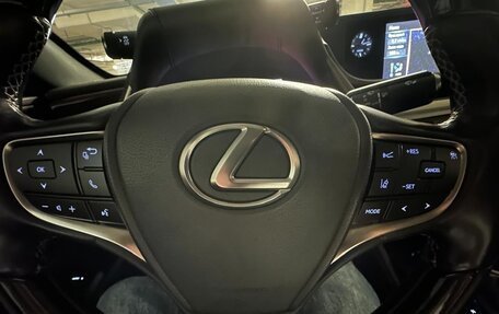 Lexus ES VII, 2019 год, 3 600 000 рублей, 21 фотография
