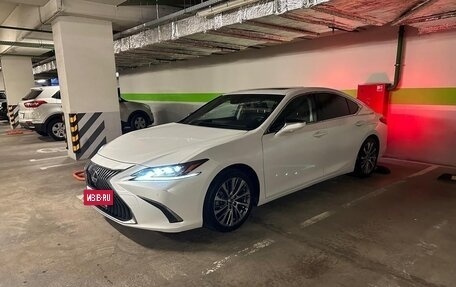 Lexus ES VII, 2019 год, 3 600 000 рублей, 18 фотография