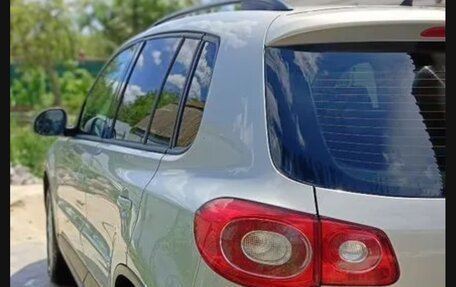 Volkswagen Tiguan I, 2010 год, 1 250 000 рублей, 5 фотография