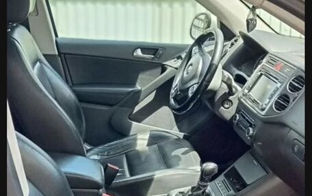Volkswagen Tiguan I, 2010 год, 1 250 000 рублей, 11 фотография