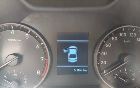 Hyundai Solaris II рестайлинг, 2018 год, 1 570 000 рублей, 11 фотография