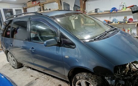 Volkswagen Sharan I рестайлинг, 2002 год, 245 000 рублей, 2 фотография
