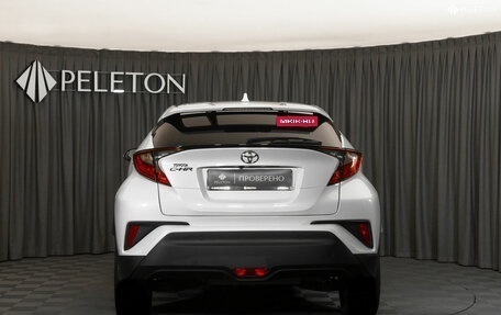 Toyota C-HR I рестайлинг, 2020 год, 2 860 000 рублей, 6 фотография
