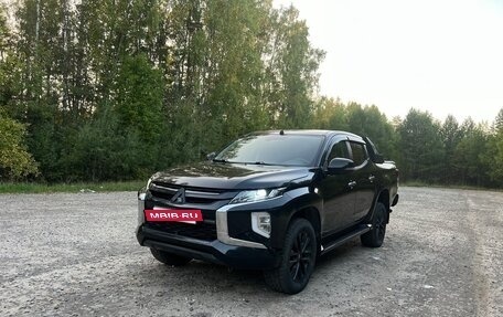 Mitsubishi L200 IV рестайлинг, 2019 год, 2 630 000 рублей, 5 фотография