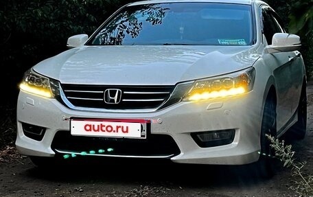 Honda Accord IX рестайлинг, 2013 год, 1 400 000 рублей, 2 фотография