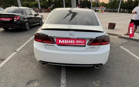 Honda Accord IX рестайлинг, 2013 год, 1 400 000 рублей, 7 фотография