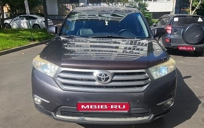 Toyota Highlander III, 2012 год, 2 000 000 рублей, 1 фотография