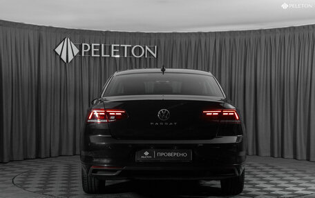 Volkswagen Passat B8 рестайлинг, 2021 год, 2 720 000 рублей, 6 фотография