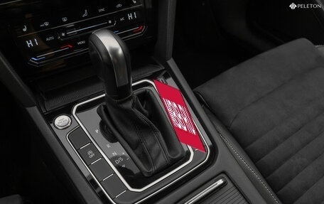 Volkswagen Passat B8 рестайлинг, 2021 год, 2 720 000 рублей, 19 фотография