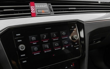 Volkswagen Passat B8 рестайлинг, 2021 год, 2 720 000 рублей, 22 фотография