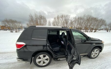 Toyota Highlander III, 2011 год, 2 150 000 рублей, 8 фотография